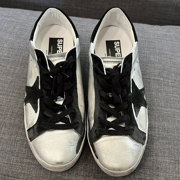 Authentic Golden Goose Sneakers - Picture 1 of 8